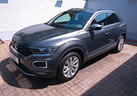 VW T-Roc Volkswagen 1,5 TSI BMT Sport NAV LED ACC