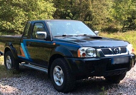 Nissan Navara D22 LKW Zulassung
