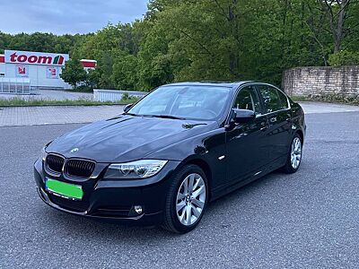 BMW 318i -