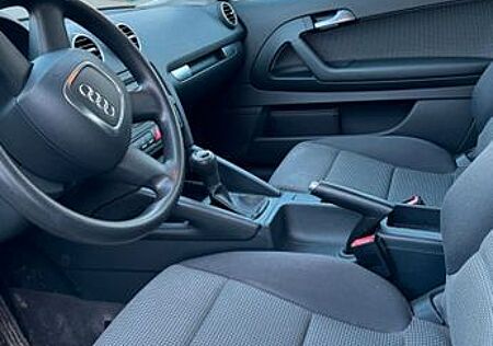 Audi A3 1.4 TFSI S line Sportpaket plus S line Sp...