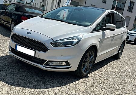 Ford S-Max Vignale