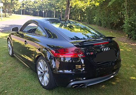 Audi TTS Coupe 2.0 TFSI S tronic quattro -