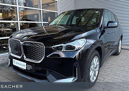 BMW iX1 A XDRIVE30 Navi 360° HUD adLED Sitzhzg