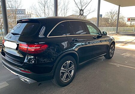 Mercedes-Benz GLC 220 d 4MATIC Autom. -