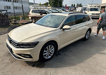VW Passat Variant Volkswagen PANORAMADACH NAVI