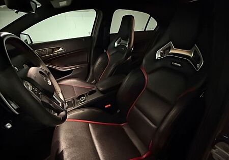 Mercedes-Benz A 45 AMG Perfor. Recaro Sitze und AGA*NIGHT*