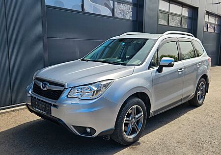 Subaru Forester 2,0 Sport Allrad Autom ACC Kamera Euro6