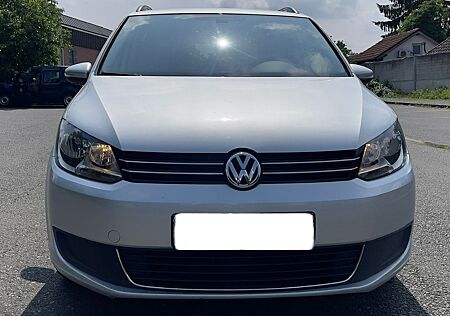 VW Touran Volkswagen Comfortline