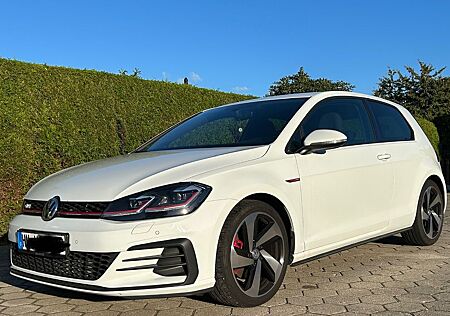 VW Golf Volkswagen 2.0 TSI GTI TÜV NEU, Garantie