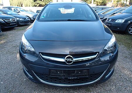 Opel Astra J Sports Tourer Exklusiv/NAVIGROSS/1.HAND