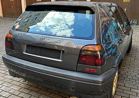 VW Golf Volkswagen 2.0 GTI GTI