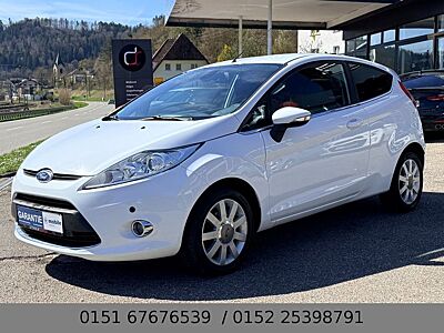 Ford Fiesta Titanium TÜV NEU KLIMAAUT. PDC SHZ