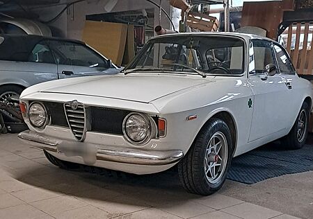Alfa Romeo GT
