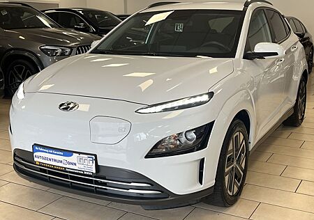 Hyundai Kona Edition 30+*2WD*Navi*Cam*WinterP.*CarPlay*