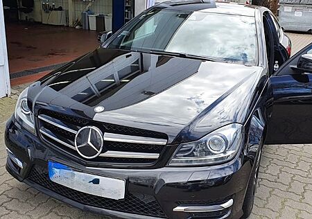 Mercedes-Benz C 220 CDI Edition C ILS AMG Automatik