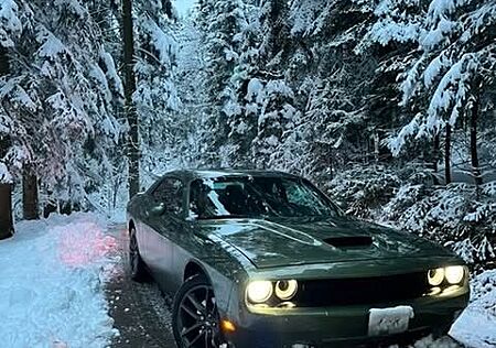 Dodge Challenger GT AWD 3.6 v6 lpg