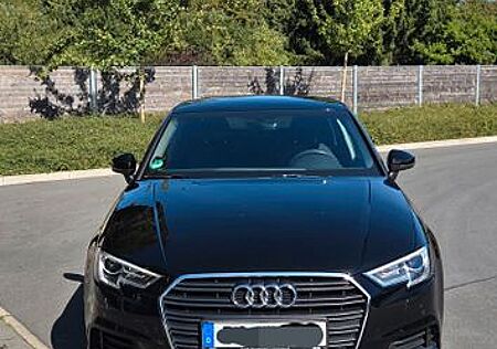 Audi A3 35 TFSI S tronic -