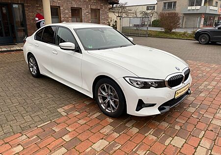 BMW 318 d Sport Line +M-Line+Leder+Led+Scheinw.+