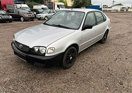 Toyota Corolla 1.4 linea terra