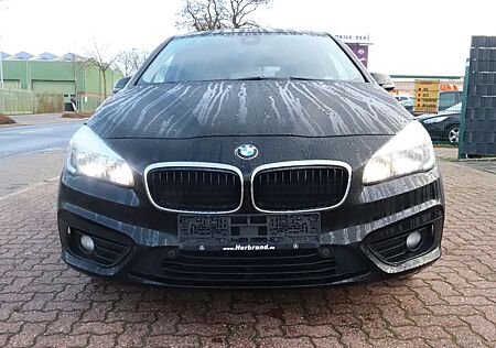 BMW 216 i Advantage Tourer Navi-Euro-6-R-Kamera !!