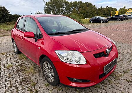 Toyota Auris 1.4 VVT-i Klima