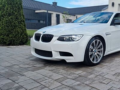 BMW M3 E93 Cabriolet 4.0 V8  DKG Fox Red