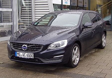 Volvo V60 D4 Linje Business,Xenon, Kinders, Schiebed
