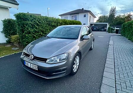 VW Golf Volkswagen 1.6 TDI BMT Comfortline Comfortline