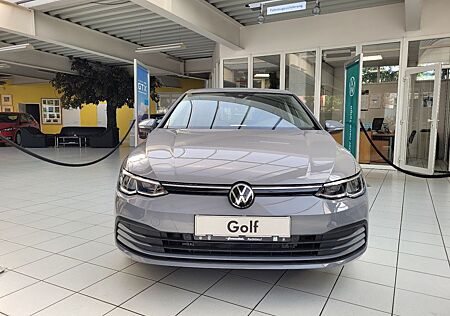 VW Golf Volkswagen VIII Lim. 1.0 TSI Life