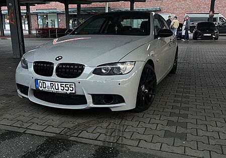 BMW 325i e92 Coupé - 335i Optik