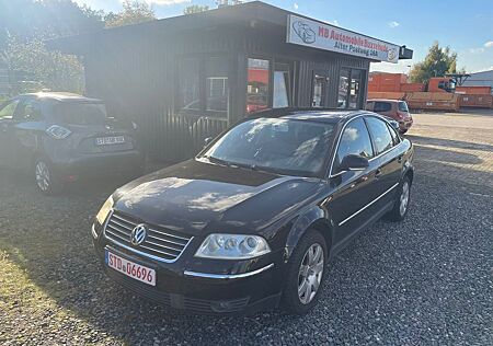 VW Passat Volkswagen Lim. Highline*Klimatr.*Autom.*Leder*Xenon