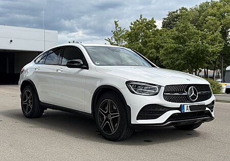 Mercedes-Benz GLC 300 d 4M Coupé AMG NIGHT PANO HEAD UP DISTR