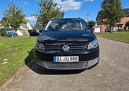 VW Touran Volkswagen 1.4 TSI DSG Comfortline