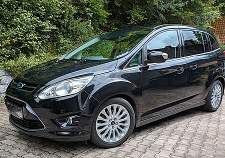 Ford Grand C-Max 1,6 EcoBoost 110kW Titanium Titanium