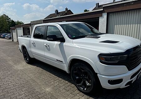 Dodge RAM Limitiert Night Edition V8