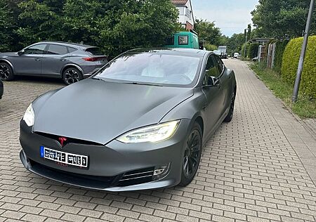 Tesla Model S 75D Performance - 525 PS - Matt Wrap