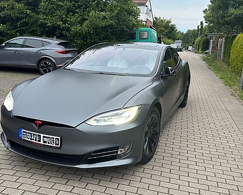 Tesla Model S 75D Performance - 525 PS - Matt Wrap