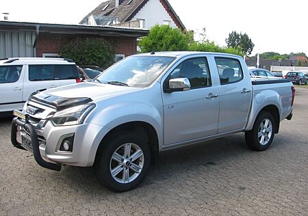 Isuzu D-Max Double Cab 4WD Custom