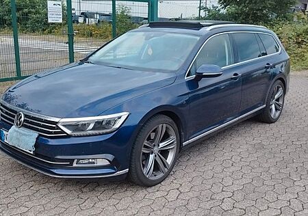 VW Passat Variant Volkswagen AHK Zahnriemen DCC Pano VC 19Allw