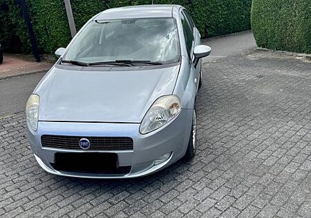 Fiat Punto 1.4 16V Dynamic Dynamic