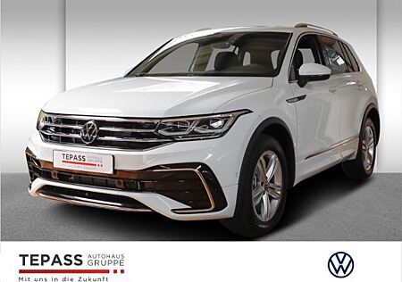 VW Tiguan Volkswagen 2.0 TDI R-Line NAVI PANO AHK
