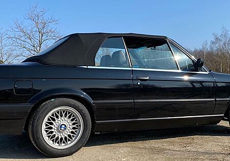 BMW 320i Cabrio / 2.Hand / Sehr gepflegt / Original