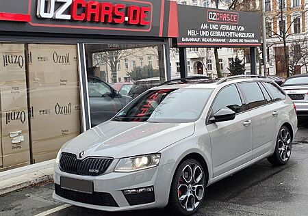 Skoda Octavia Combi RS*DSG*PANO*NAVI*XENON*LEDER*SZHZG