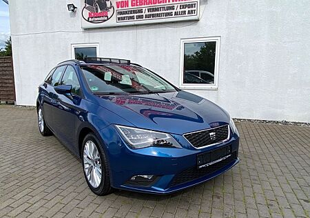 Seat Leon ST Style 1.4 TSI Panoramadach LED Bi/Xenon