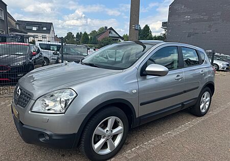 Nissan Qashqai /LEDER/ALU/R-KAMERA/PANO/KEYLESS GOO/SERV