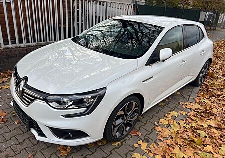 Renault Megane ENERGY TCe 130 Limited