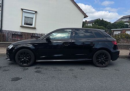 Audi A3 e-tron S tronic Sportback -