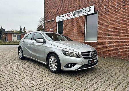 Mercedes-Benz A 180 BlueEfficiency Navi/RFK/SHZ/PDC/Teilleder