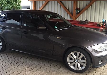 BMW 118i -