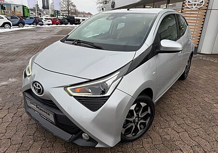 Toyota Aygo (X) Aygo -play **KLIMA**
